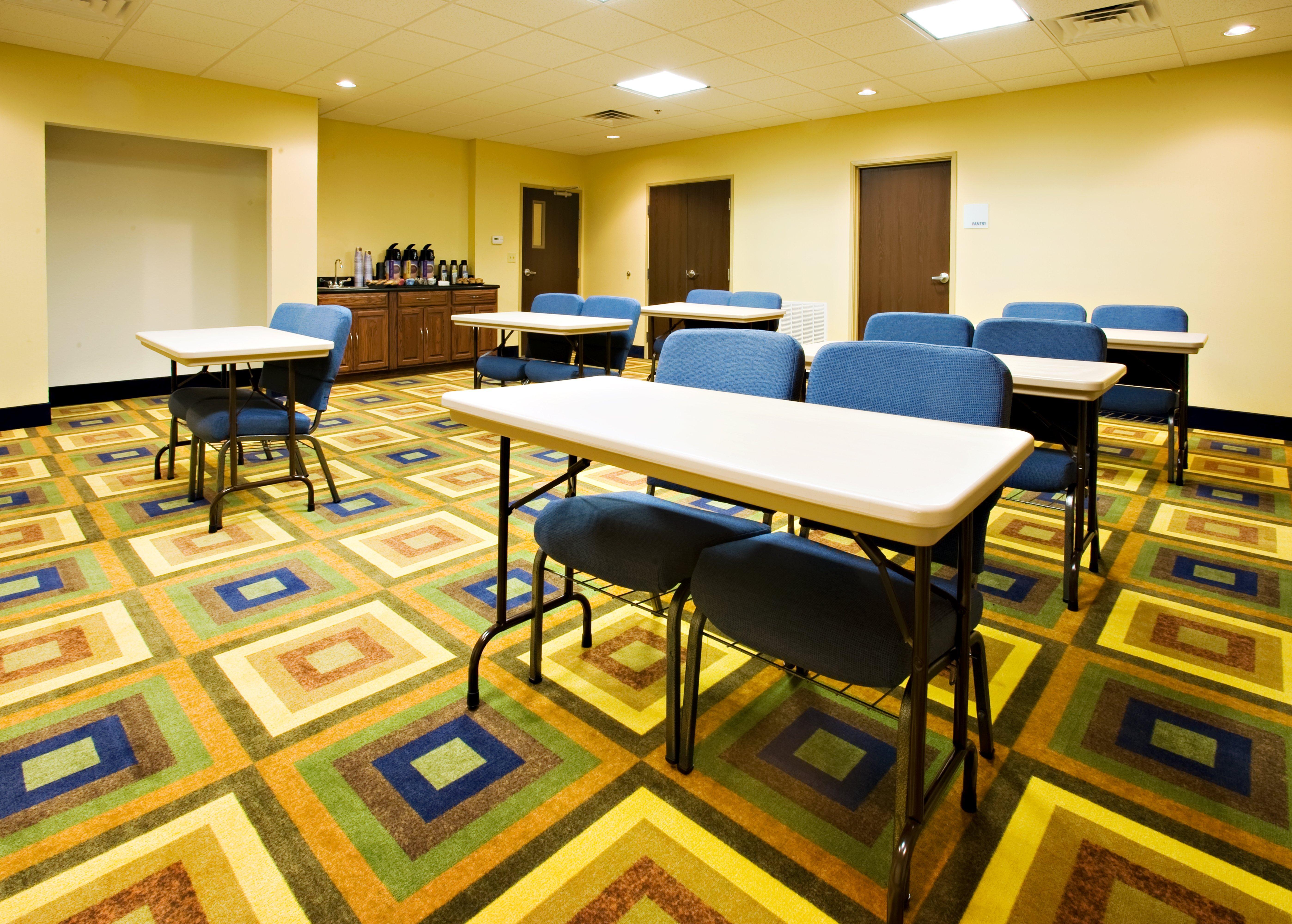 Holiday Inn Express Childress By Ihg Esterno foto