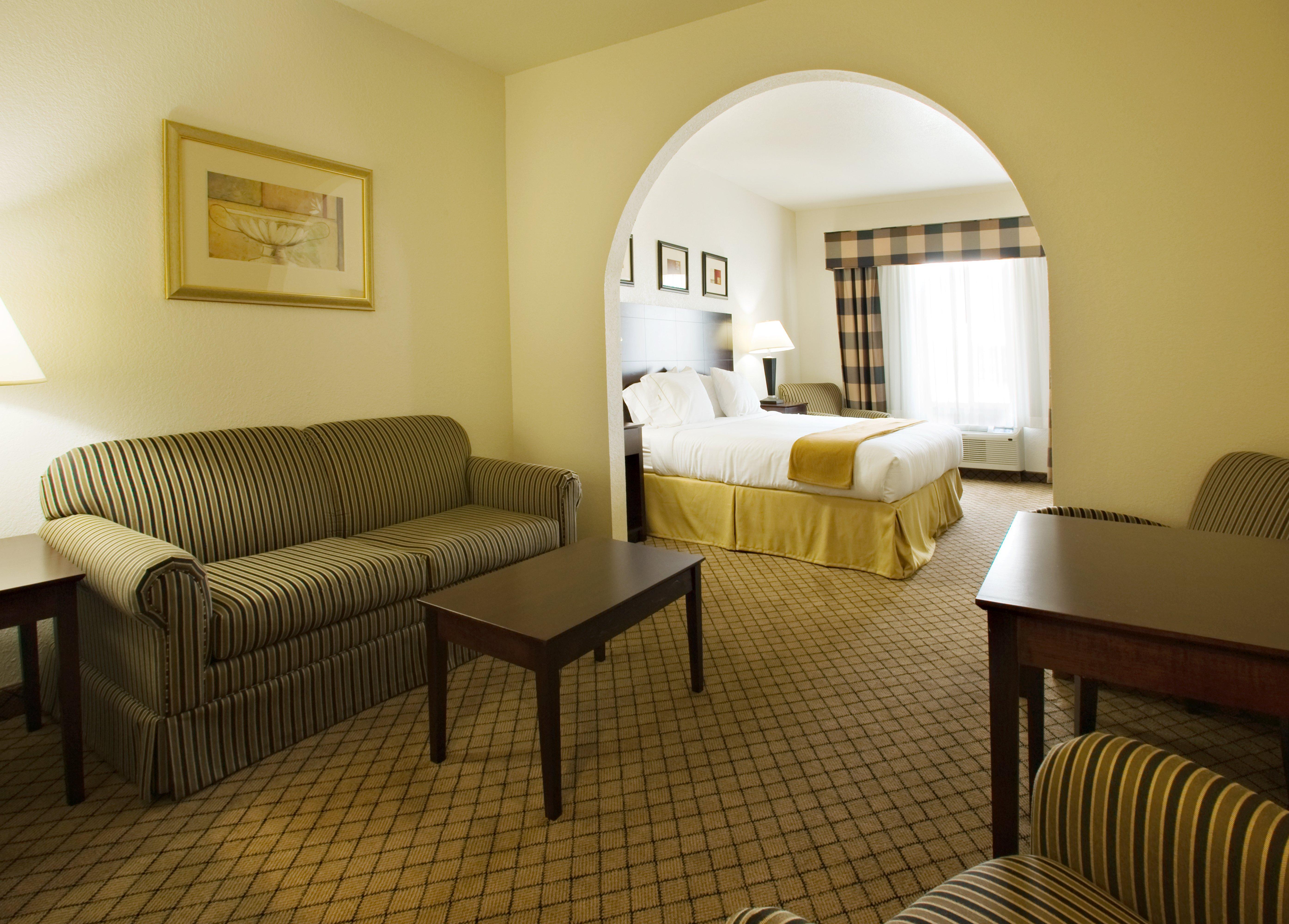 Holiday Inn Express Childress By Ihg Esterno foto